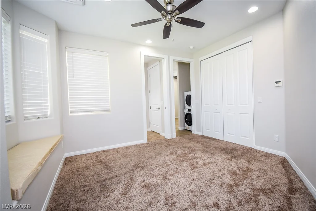 8512 Stardance, Las Vegas, NV 89143