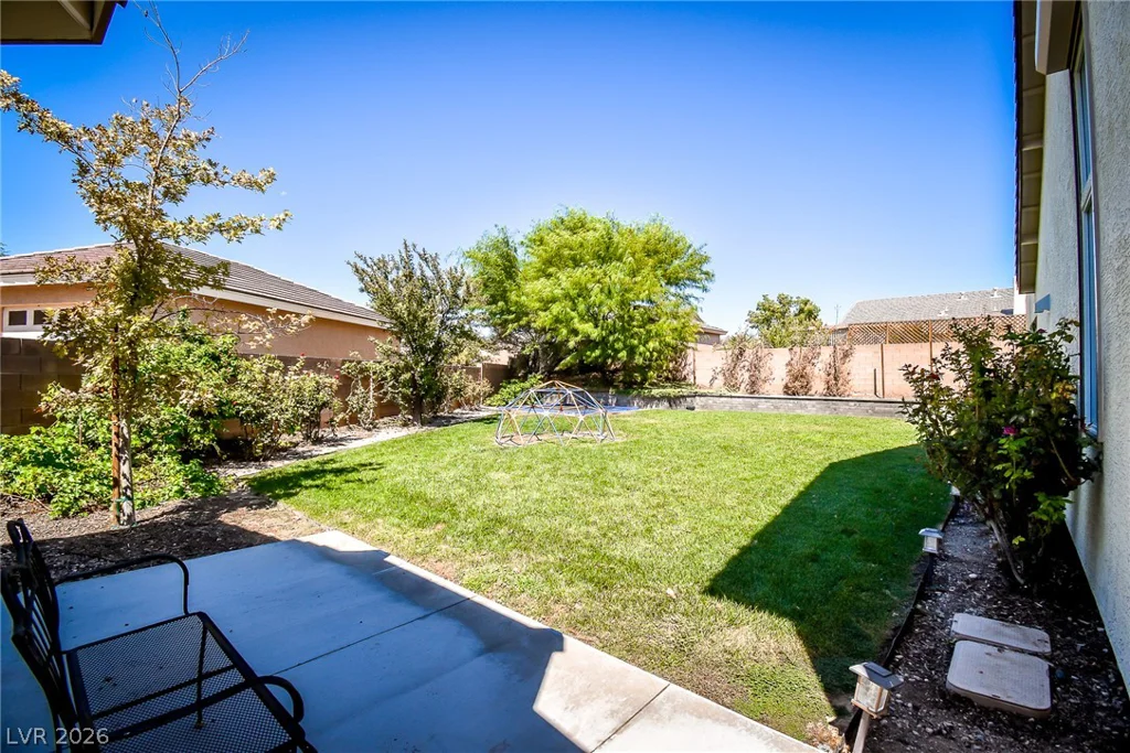 8512 Stardance, Las Vegas, NV 89143