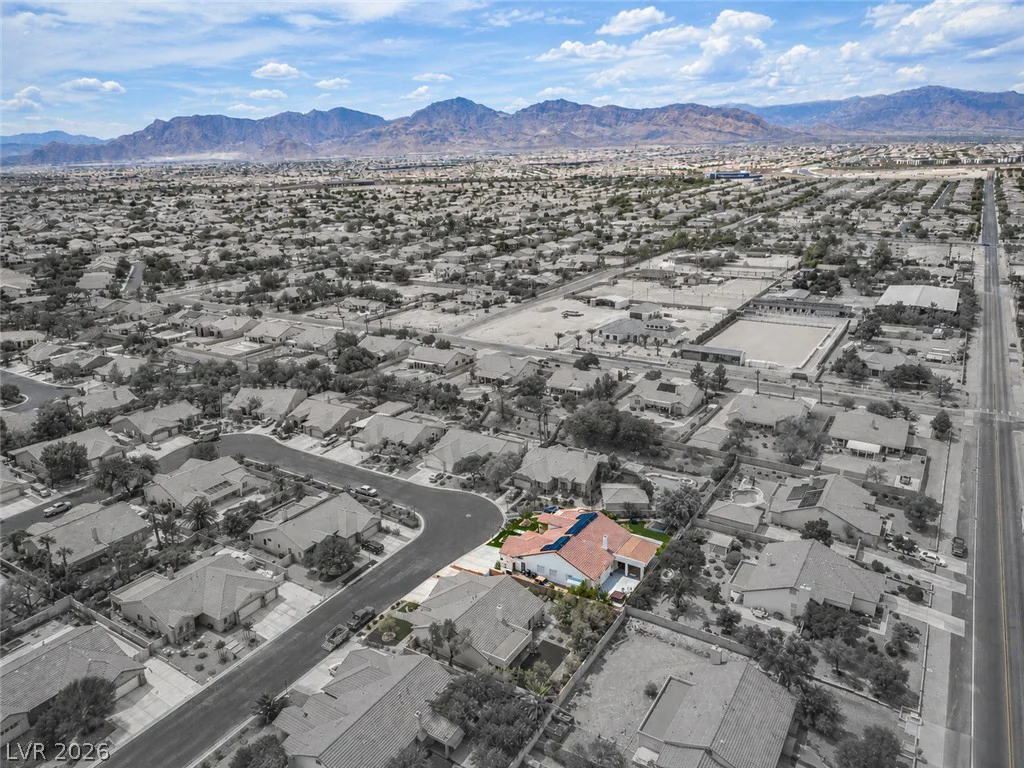 8512 Stardance, Las Vegas, NV 89143