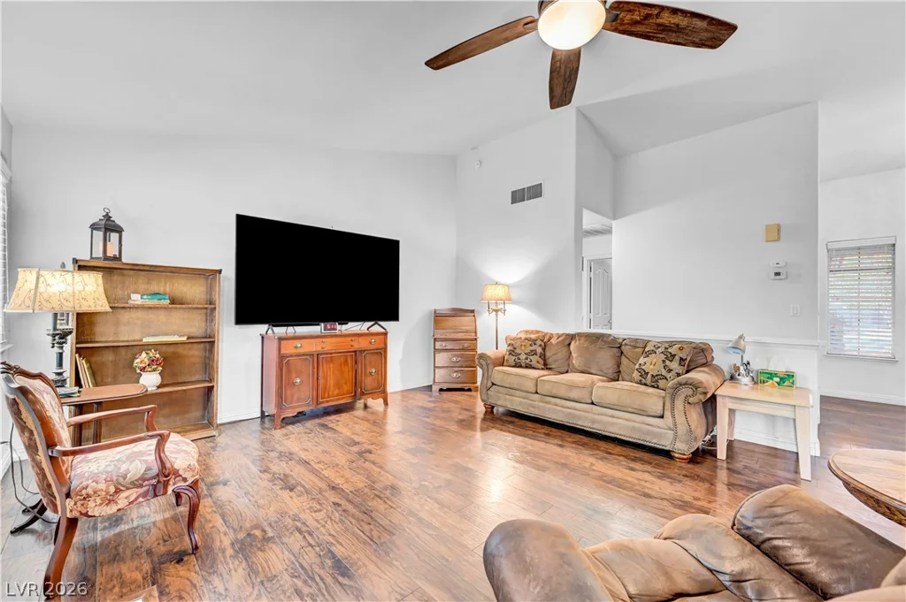 5825 Blush, Las Vegas, NV 89130