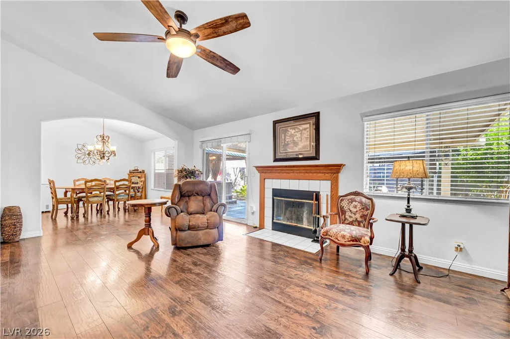 5825 Blush, Las Vegas, NV 89130