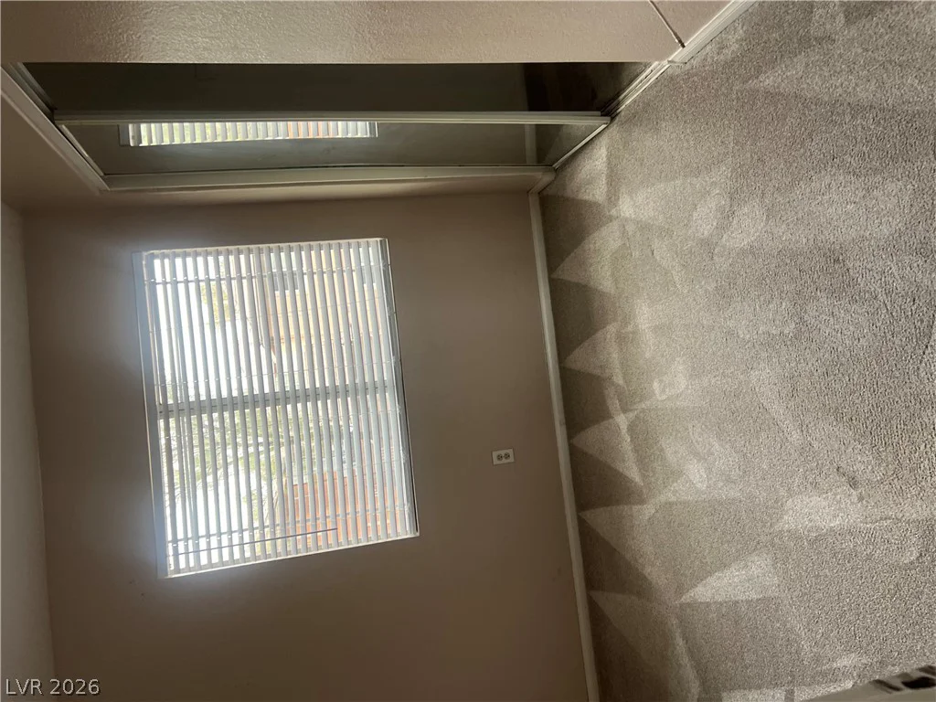 5279 Shreve, Las Vegas, NV 89156
