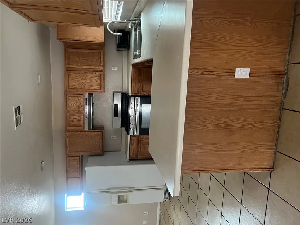 5279 Shreve, Las Vegas, NV 89156