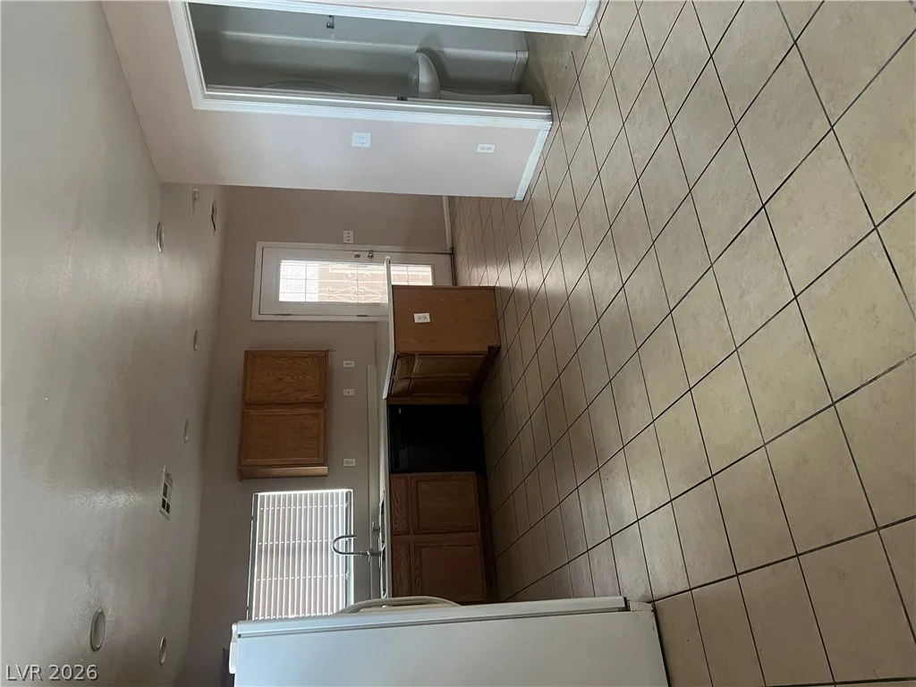 5279 Shreve, Las Vegas, NV 89156