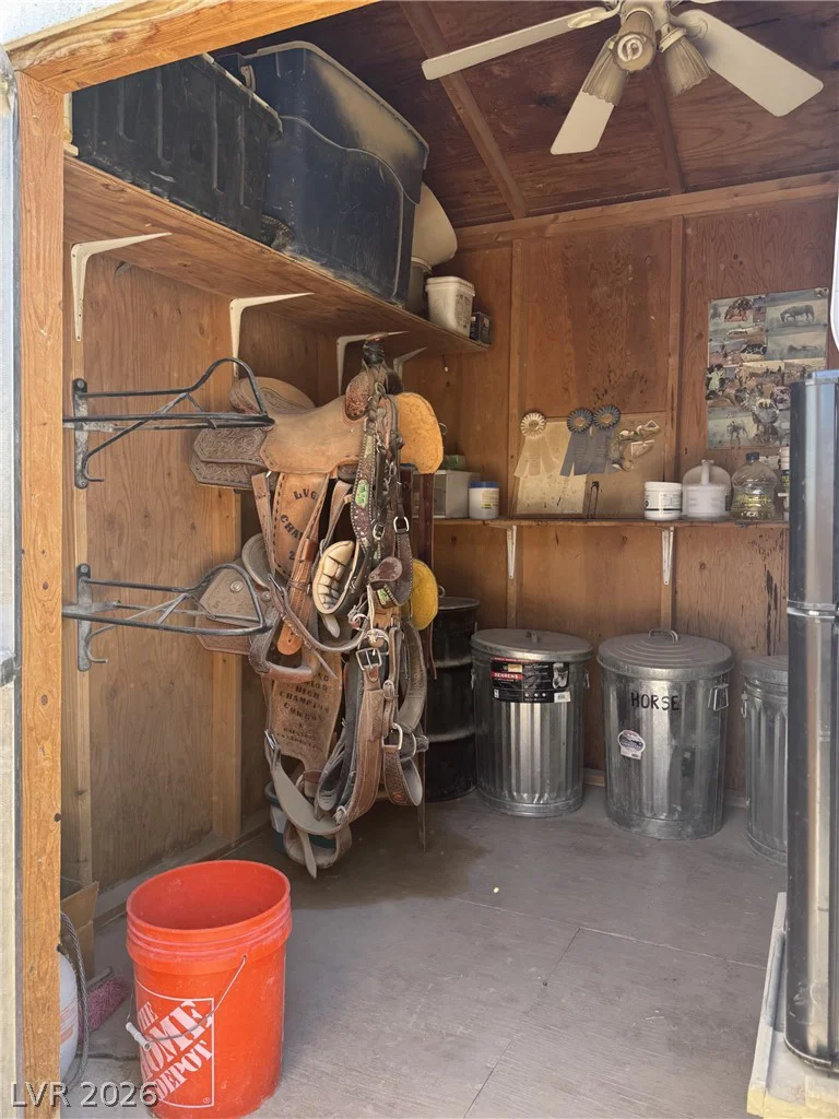 167 Robindale, Las Vegas, NV 89123