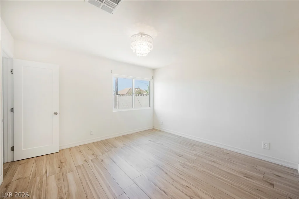 4521 Exposition, Las Vegas, NV 89102