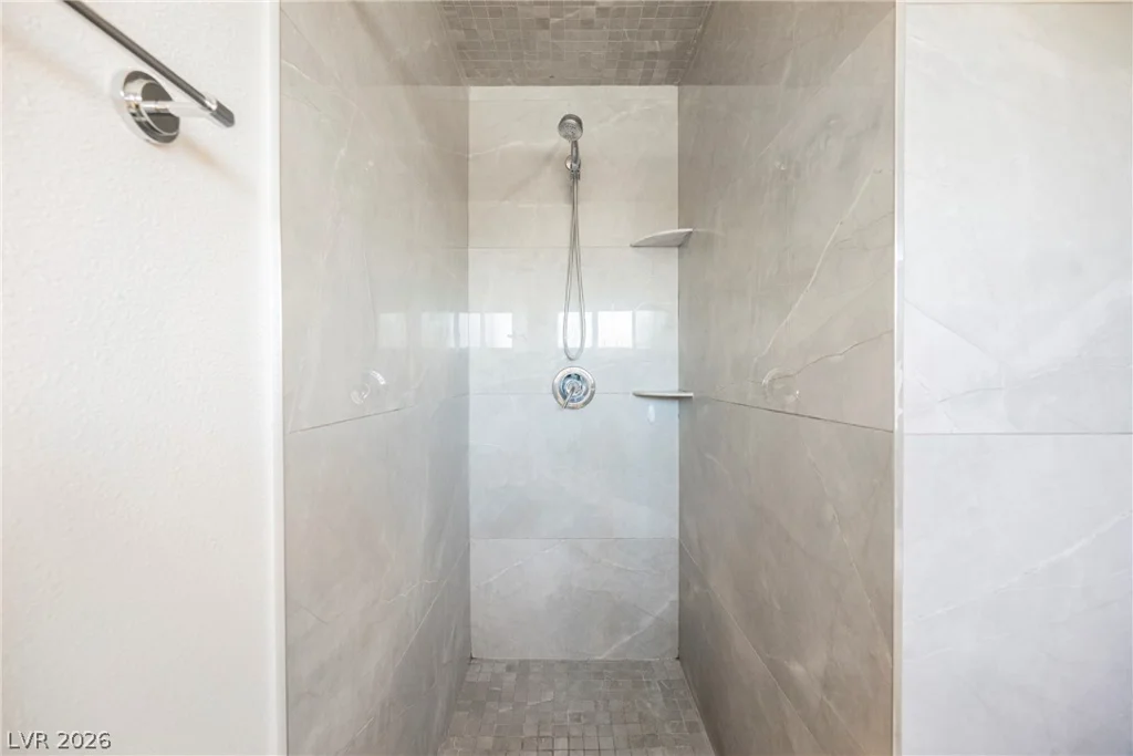 4521 Exposition, Las Vegas, NV 89102
