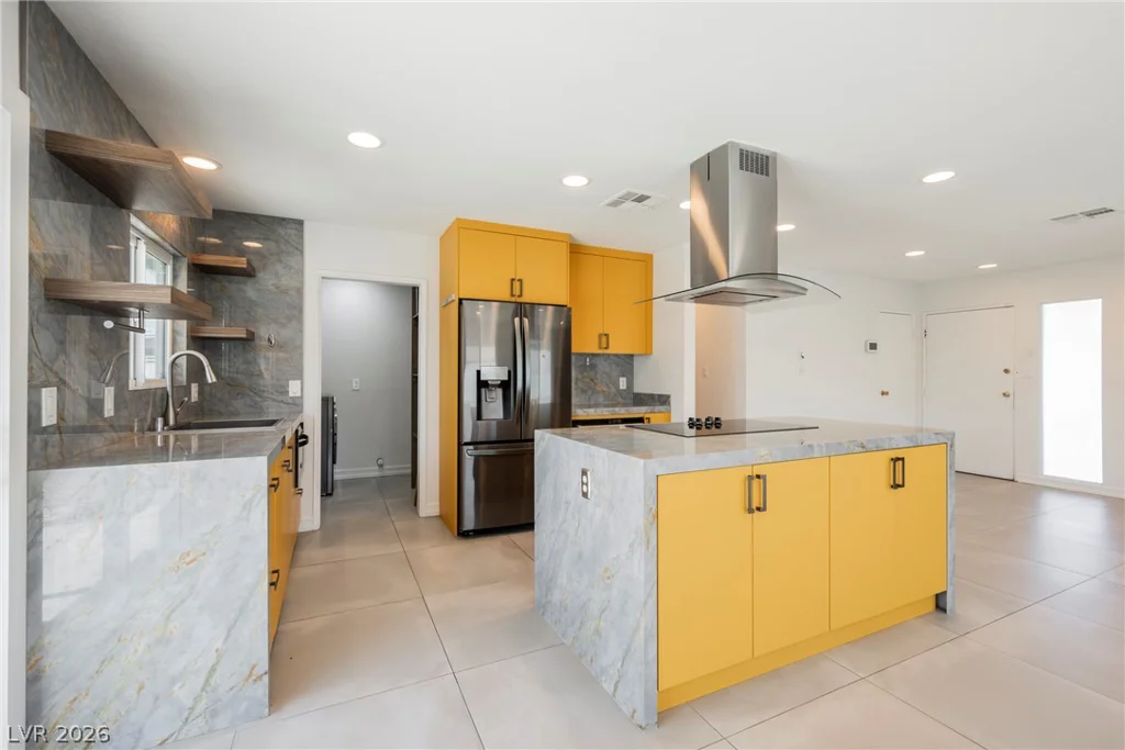 4521 Exposition, Las Vegas, NV 89102