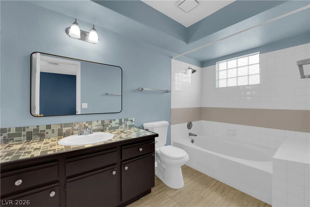 6836 Elm Creek, Las Vegas, NV 89108