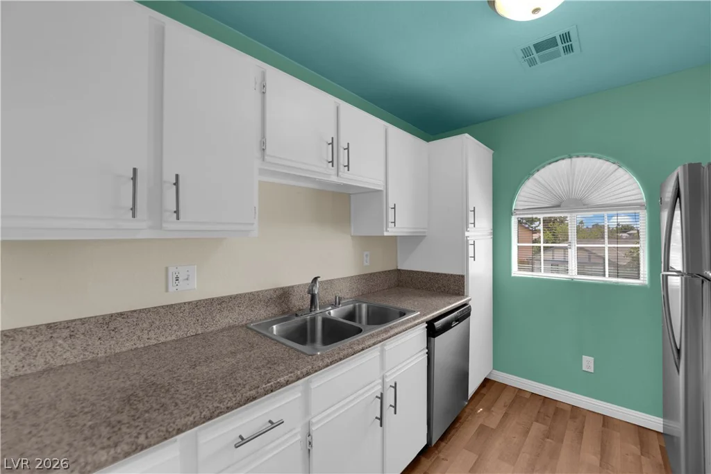 6836 Elm Creek, Las Vegas, NV 89108