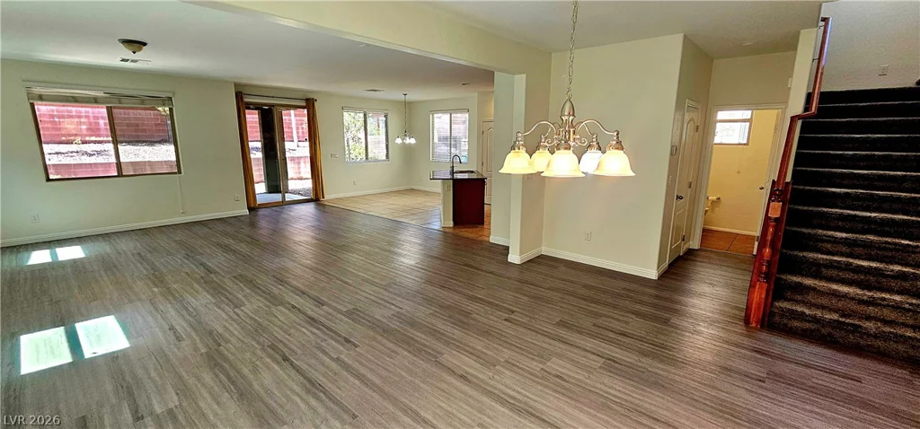 5373 Hollymead, Las Vegas, NV 89135