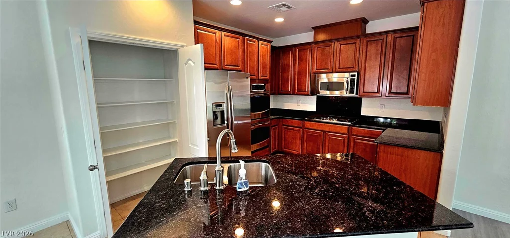 5373 Hollymead, Las Vegas, NV 89135