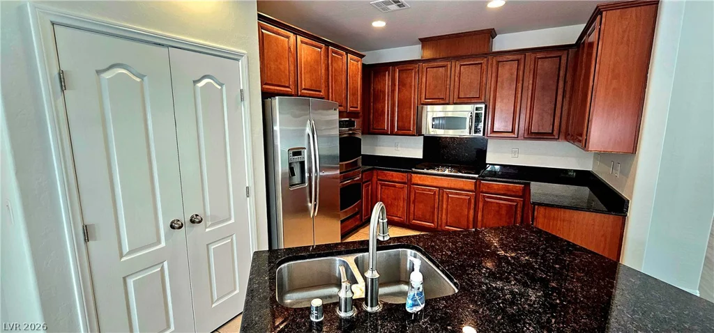 5373 Hollymead, Las Vegas, NV 89135