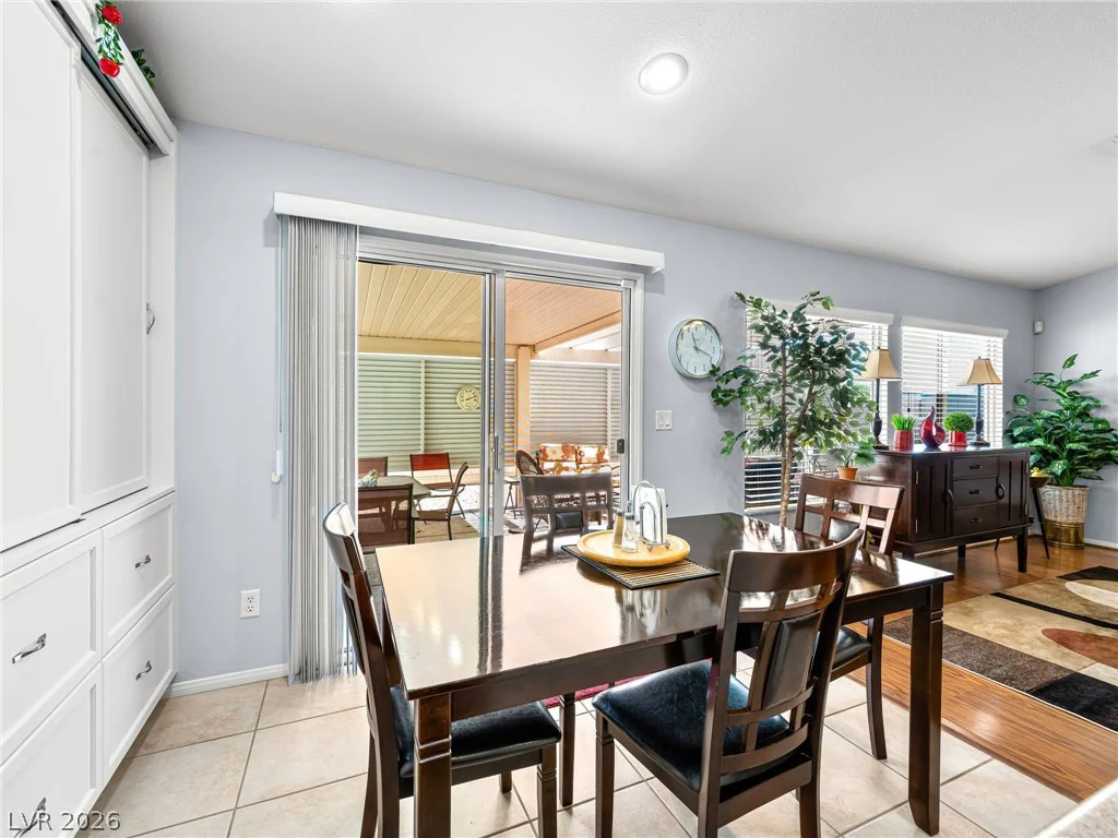 5448 Flying Arrow, North Las Vegas, NV 89031
