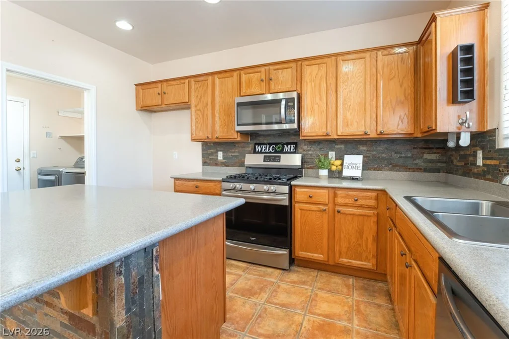 2608 Campobello, North Las Vegas, NV 89081