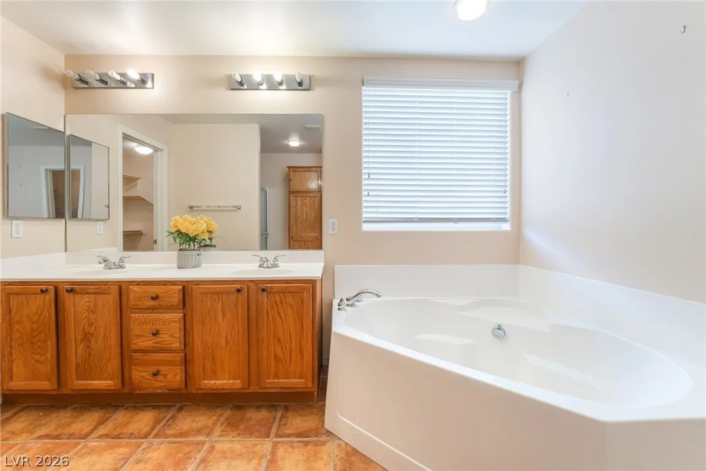 2608 Campobello, North Las Vegas, NV 89081
