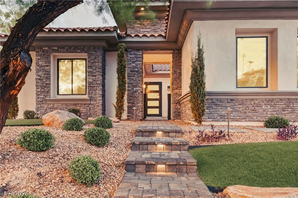 10 Camino La Venta, Henderson, NV 89011