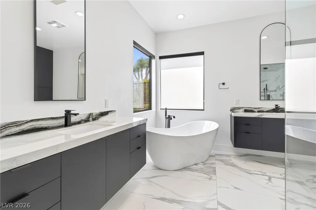 10 Camino La Venta, Henderson, NV 89011