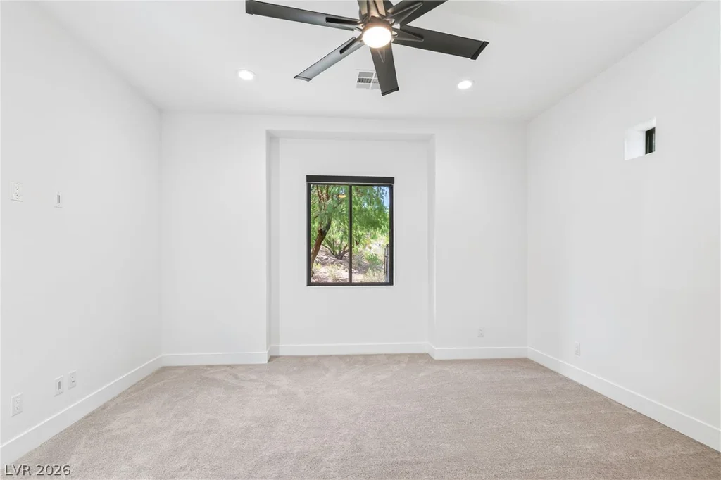 10 Camino La Venta, Henderson, NV 89011