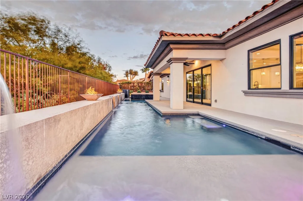 10 Camino La Venta, Henderson, NV 89011