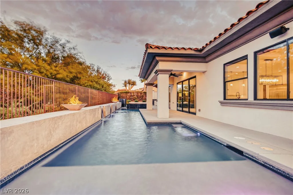 10 Camino La Venta, Henderson, NV 89011