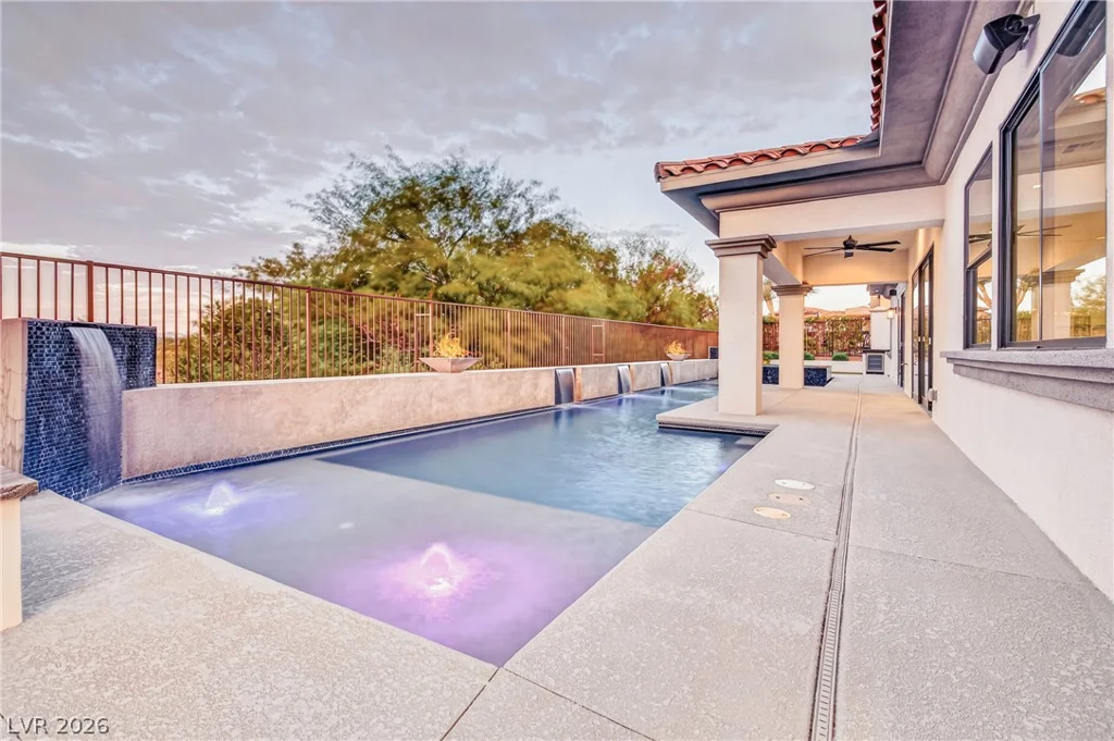 10 Camino La Venta, Henderson, NV 89011