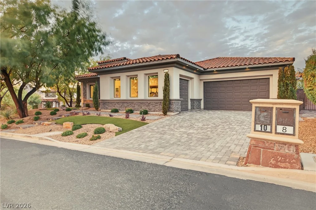 10 Camino La Venta, Henderson, NV 89011
