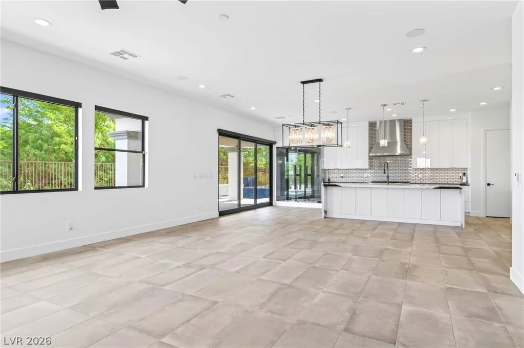 10 Camino La Venta, Henderson, NV 89011