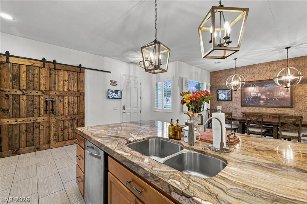 137 Rancho Mesa, Las Vegas, NV 89123
