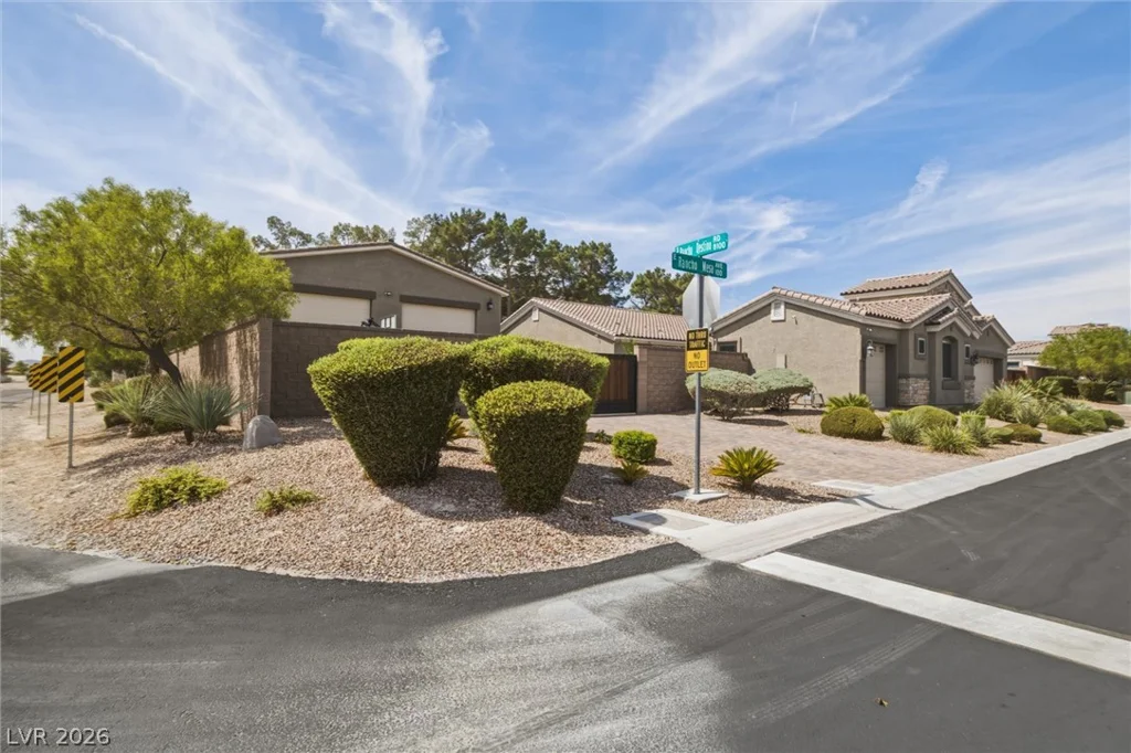 137 Rancho Mesa, Las Vegas, NV 89123