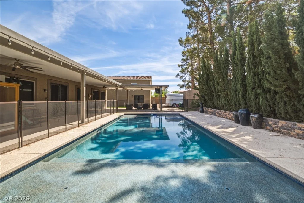 137 Rancho Mesa, Las Vegas, NV 89123