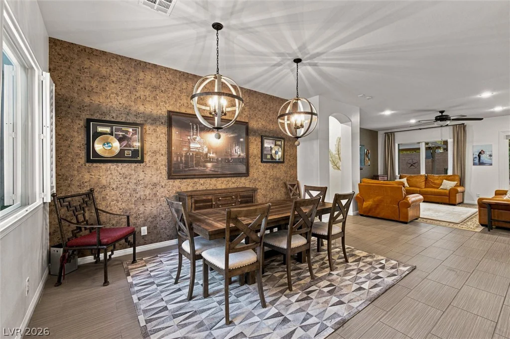 137 Rancho Mesa, Las Vegas, NV 89123