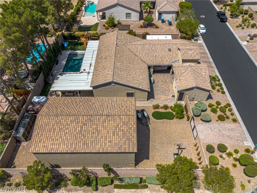 137 Rancho Mesa, Las Vegas, NV 89123