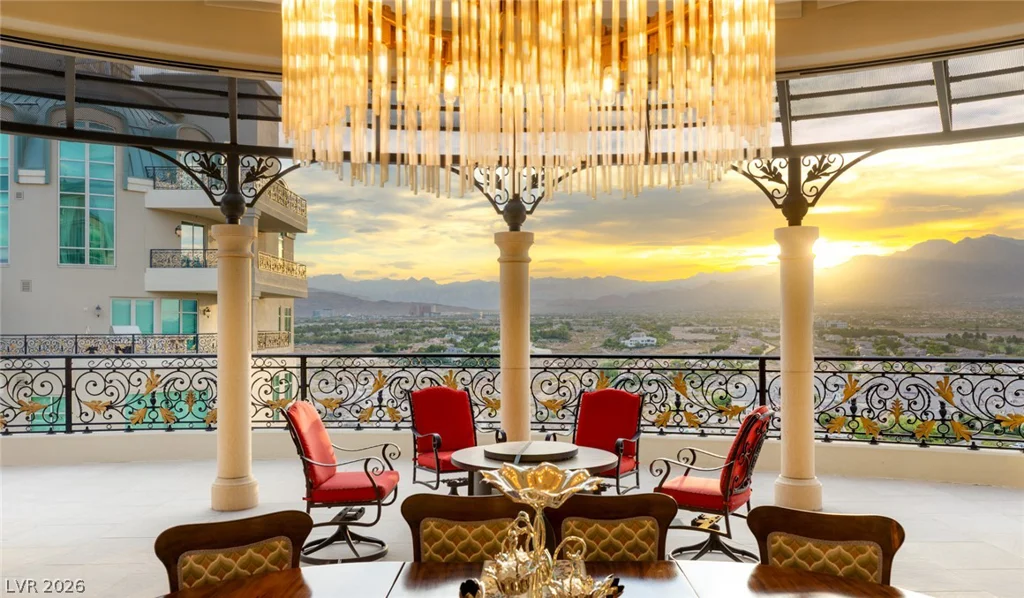 9101 Alta, Las Vegas, NV 89145