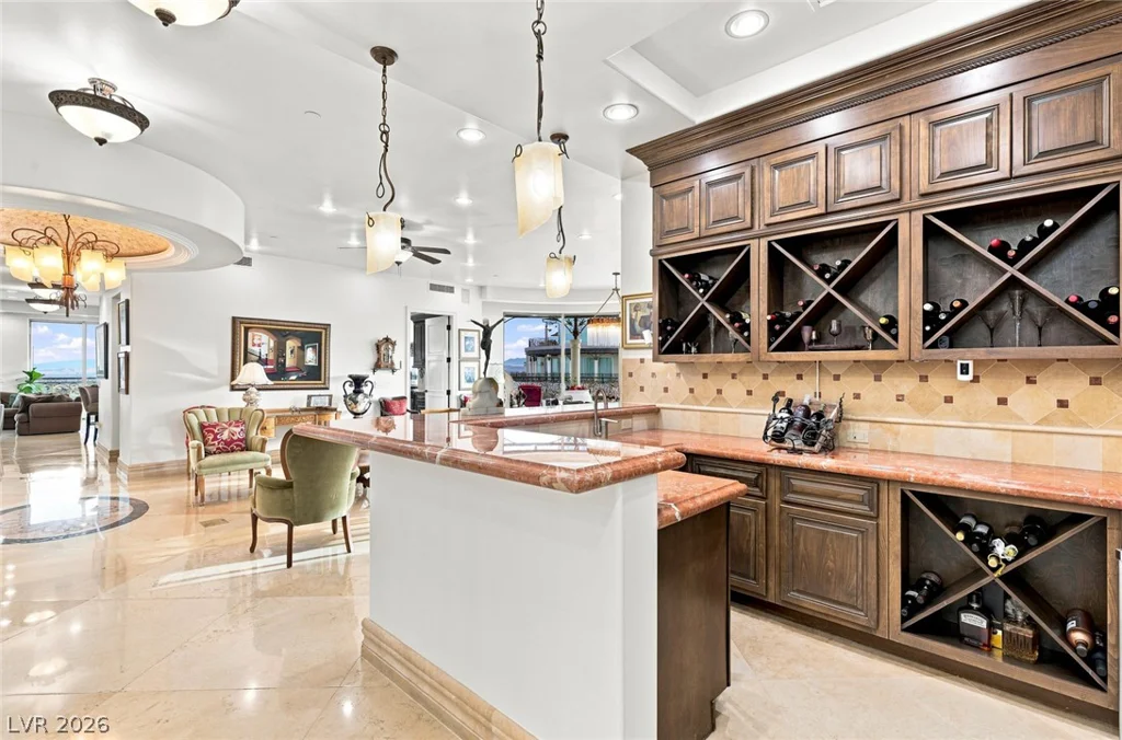 9101 Alta, Las Vegas, NV 89145