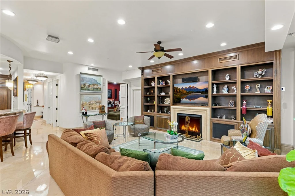 9101 Alta, Las Vegas, NV 89145