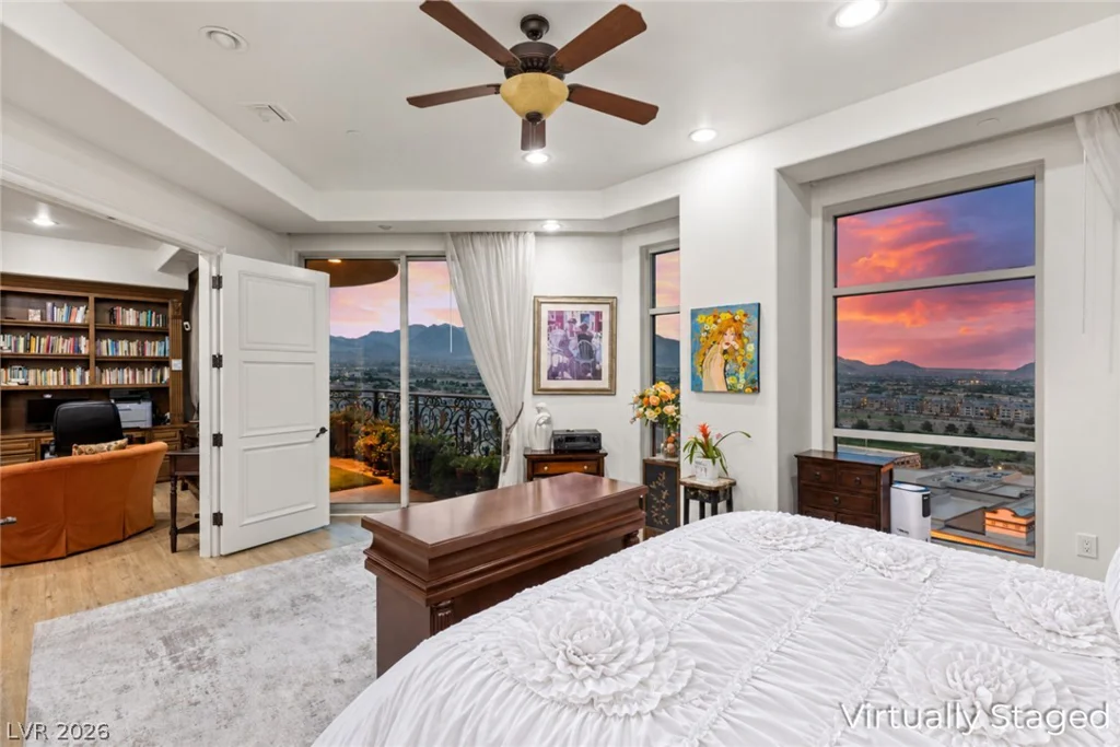 9101 Alta, Las Vegas, NV 89145