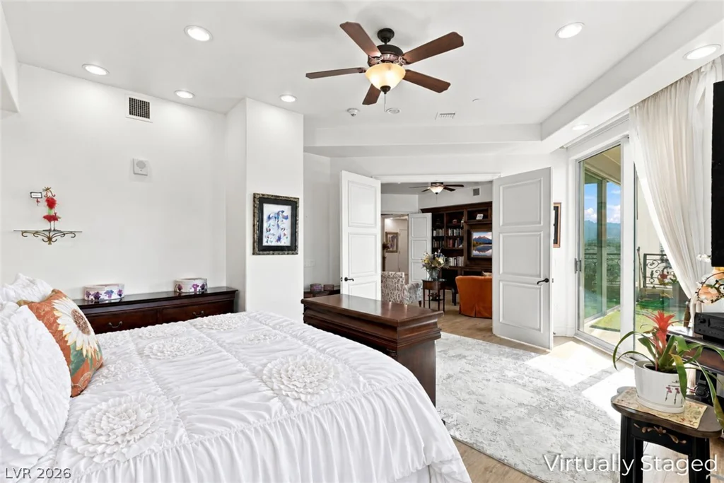 9101 Alta, Las Vegas, NV 89145