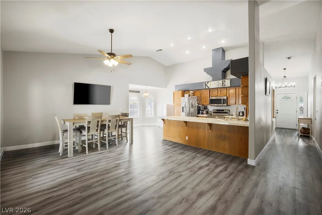 5240 Mustang, Las Vegas, NV 89130