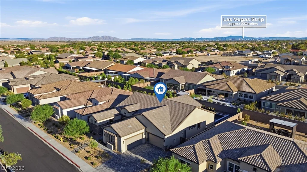 8575 Nicholas James, Las Vegas, NV 89143