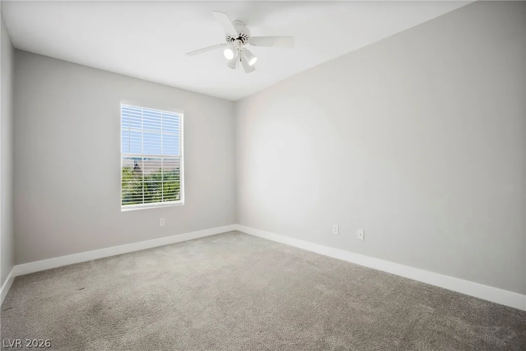 10129 Oakmoor, Las Vegas, NV 89144