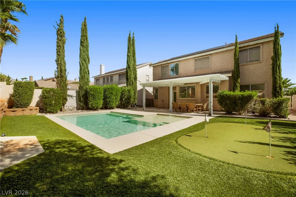 10129 Oakmoor, Las Vegas, NV 89144