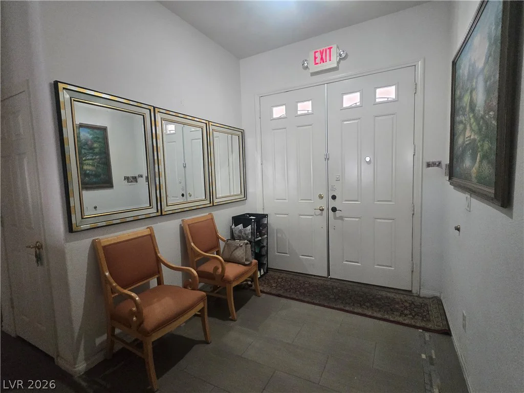 10522 Haywood, Las Vegas, NV 89135