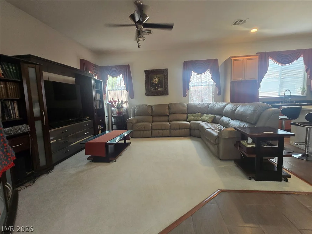 10522 Haywood, Las Vegas, NV 89135