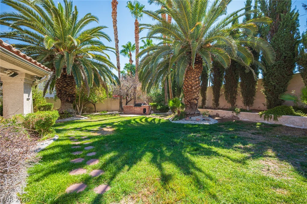 2855 Mountain Mist, Las Vegas, NV 89117