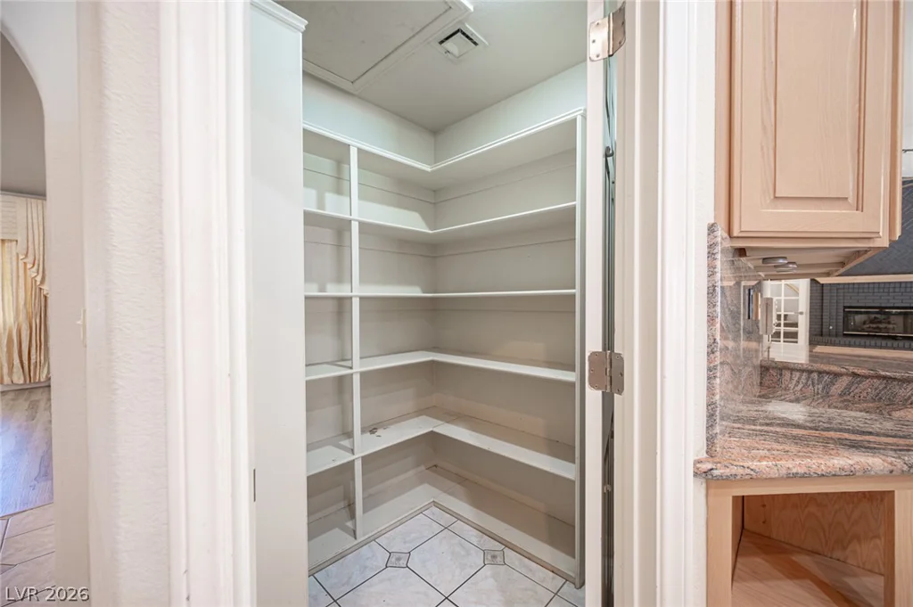 2855 Mountain Mist, Las Vegas, NV 89117