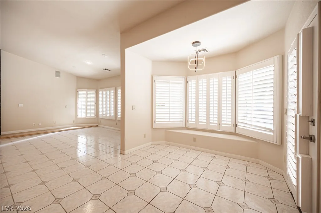 2855 Mountain Mist, Las Vegas, NV 89117
