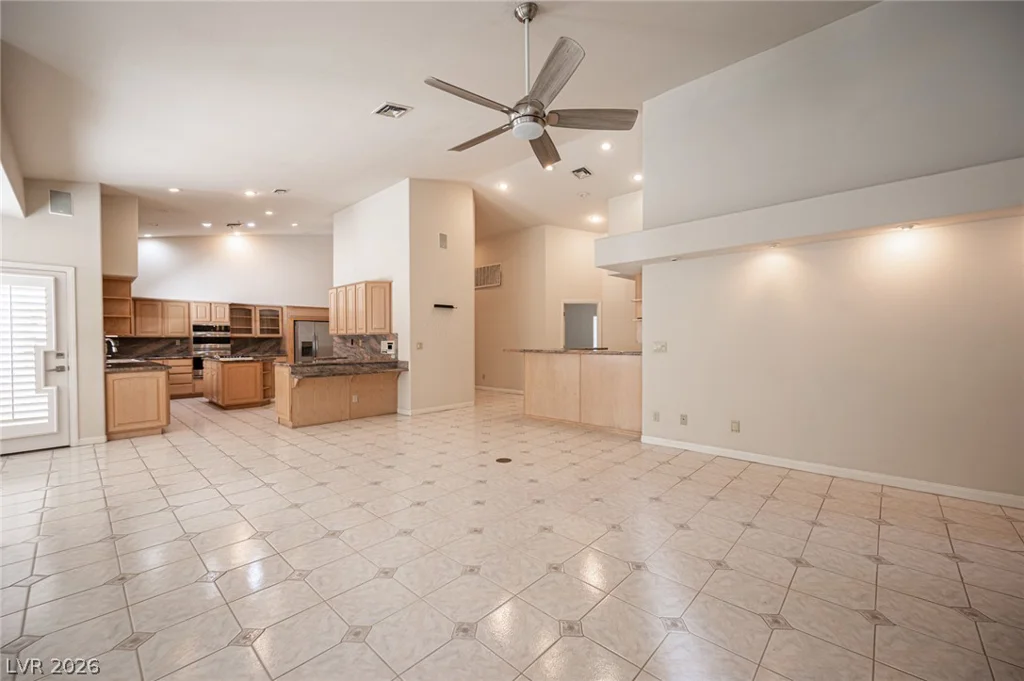 2855 Mountain Mist, Las Vegas, NV 89117