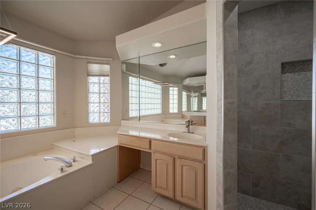 2855 Mountain Mist, Las Vegas, NV 89117
