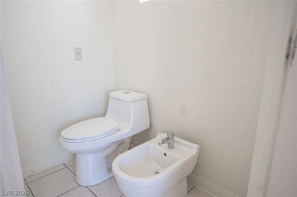 2855 Mountain Mist, Las Vegas, NV 89117